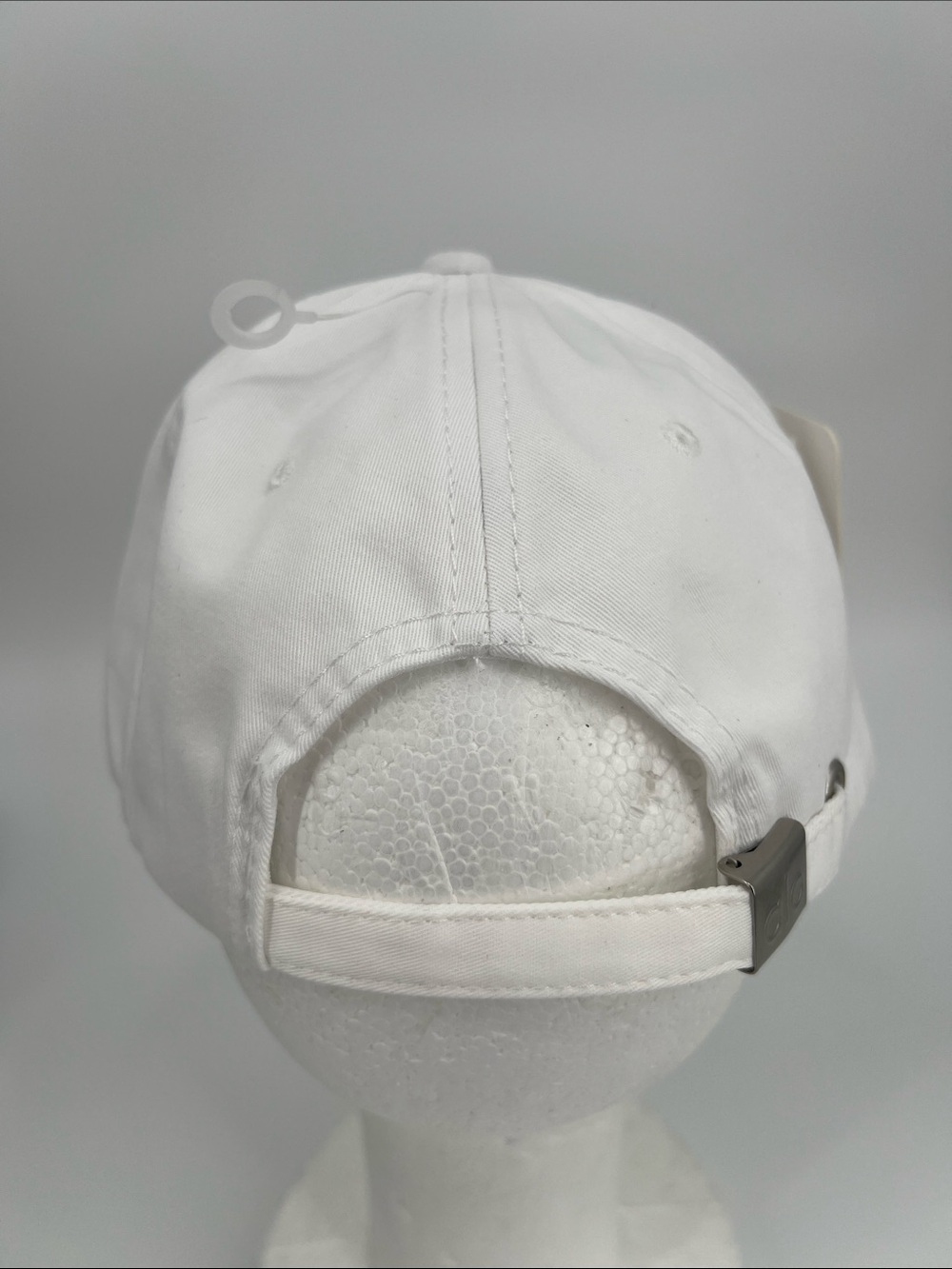 Alo Classic White Logo Baseball Cap - Picture 4 of 6